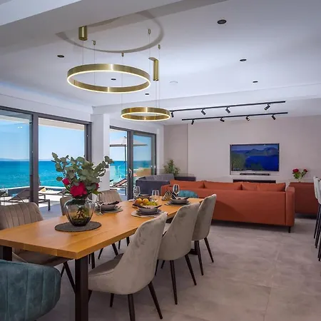 Beachfront Villa Lagom, Heated Pool, Media Room Villa